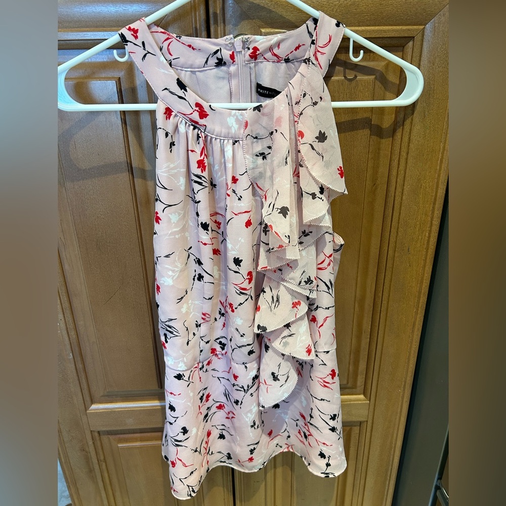 White House Black Market Blush Pink Floral tank top